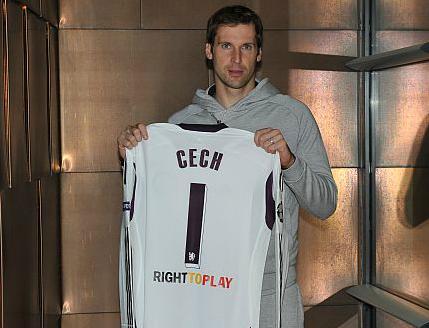 Chelsea adds Right To Play charity logo to its Champions League shirts